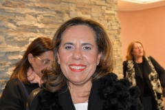 Maria T. Oliva191